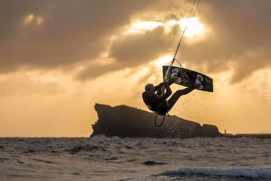 CC Guest House - "Ao Mercado"