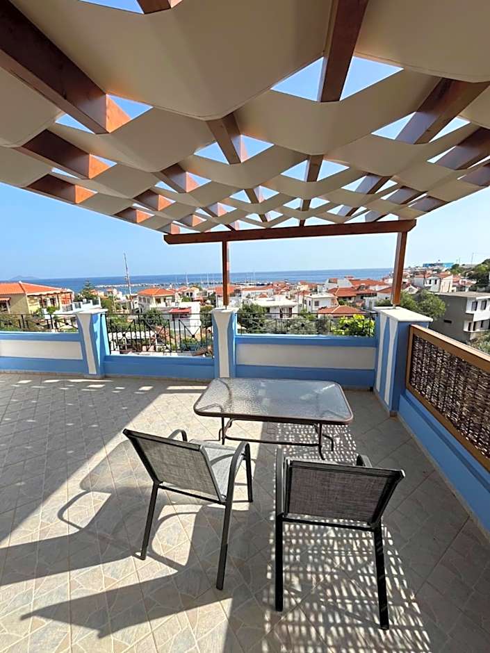 Pantheon Apartments & Studios