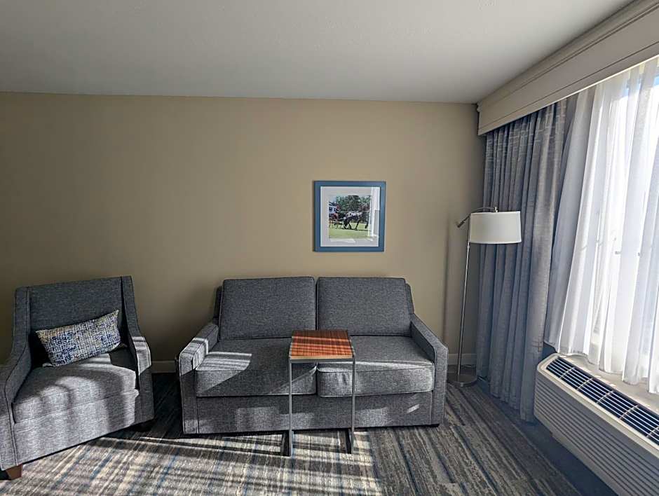 Hampton Inn By Hilton & Suites Cazenovia, NY