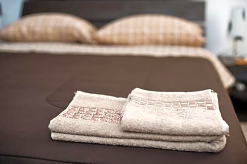 Casa Felicidad B&B Room & Kitchen