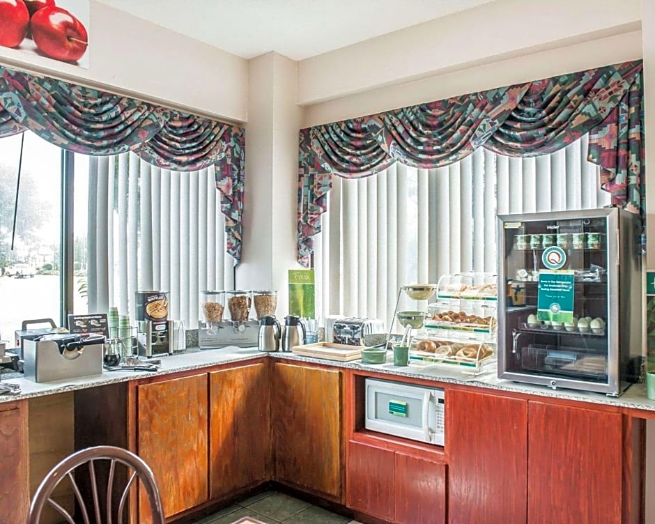 Quality Inn Marianna South