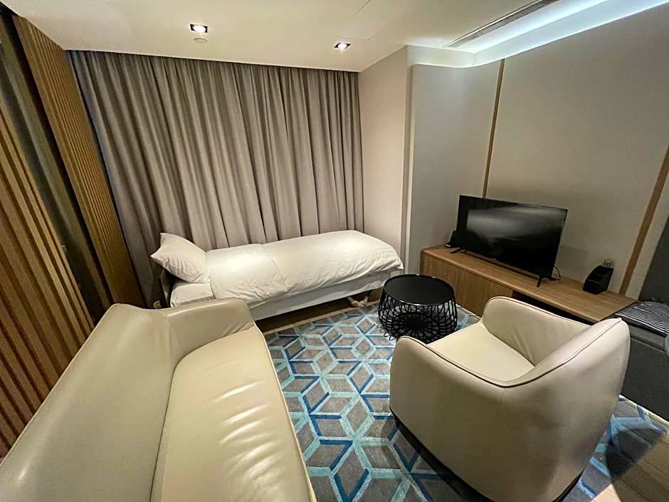 Yi Serviced Apartments