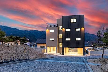 Gapyeong Migashill Family Pension