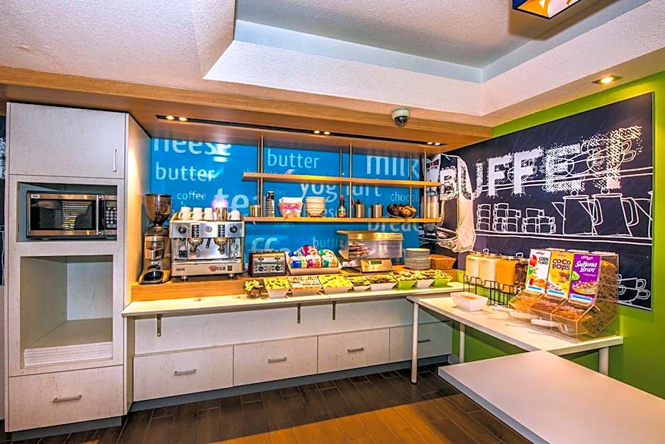 Ibis Budget St Peters