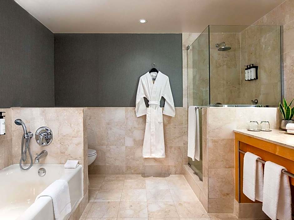 Sofitel Chicago Magnificent Mile