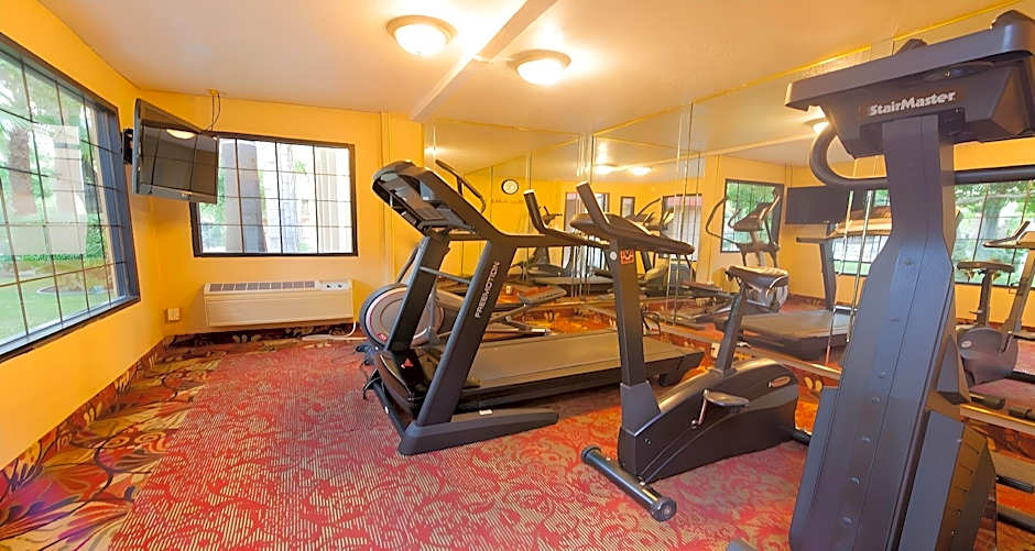 Clarion Hotel Bakersfield North