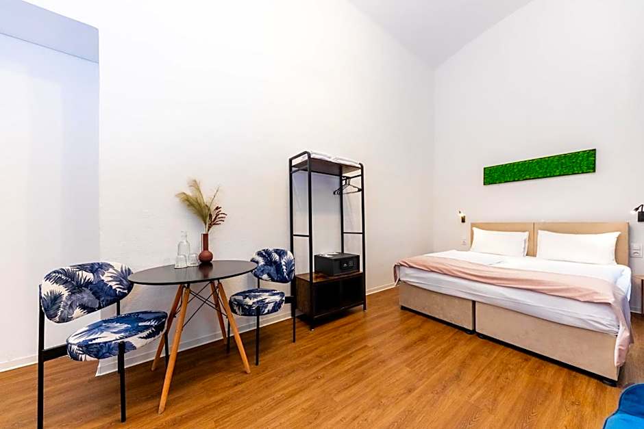 Adagio Downtown Rooms