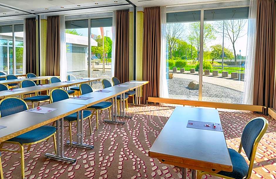 Leonardo Hotel Koeln