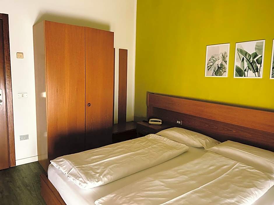 Hotel Alberello - Varone