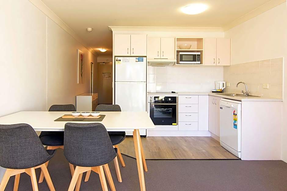 Horizons Lake Jindabyne