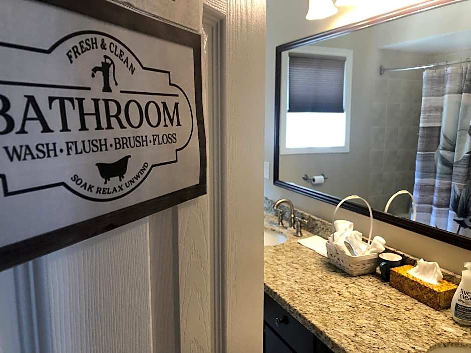 Willow Pond Satellite B&B