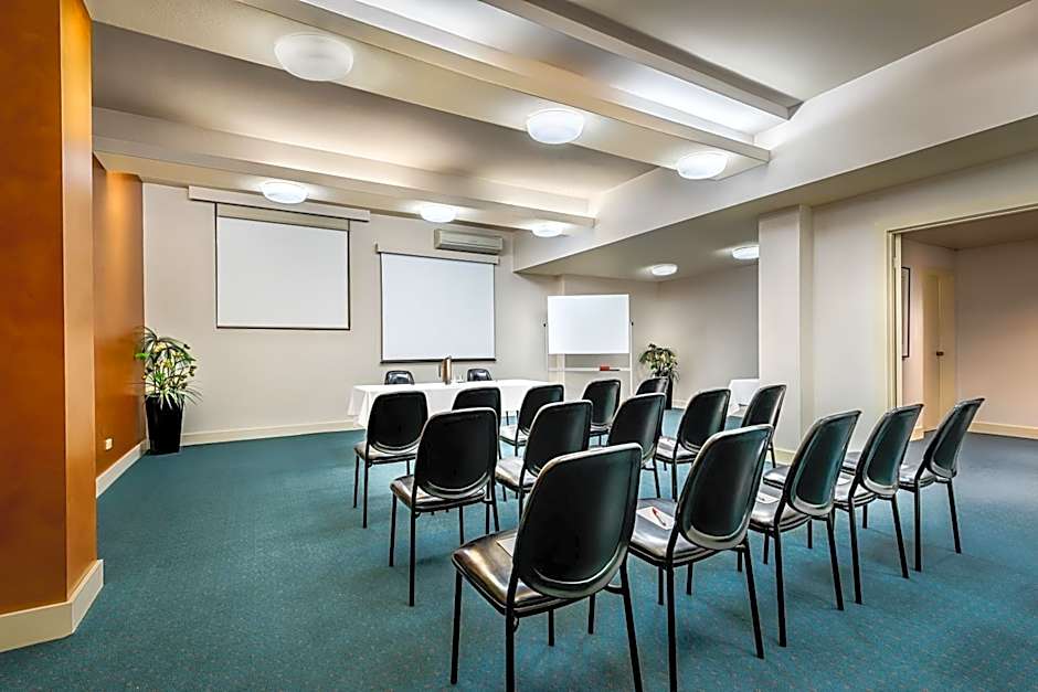 BEST WESTERN PLUS Travel Inn