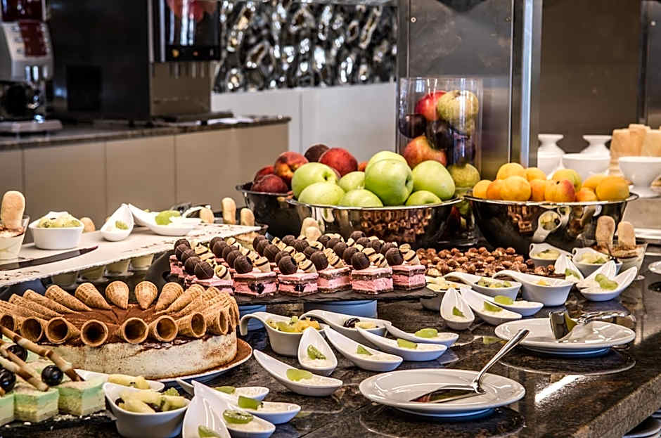 Prestige Fort Beach - Full Board