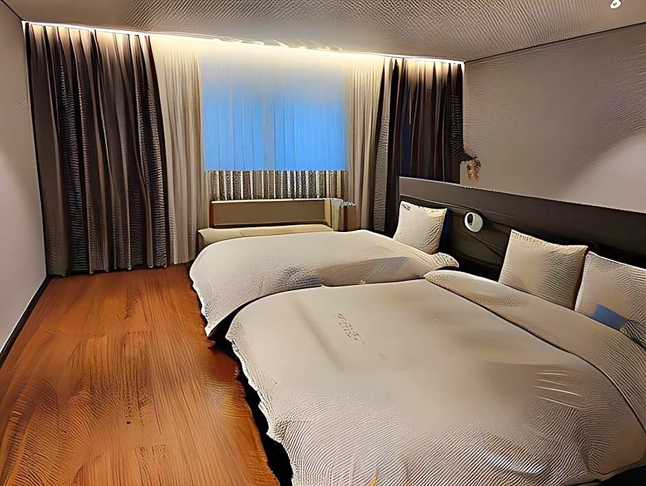 Mini Hotel 141
