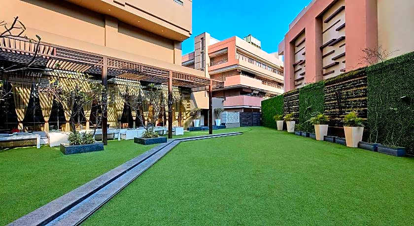 DoubleTree by Hilton Gurugram Baani Square