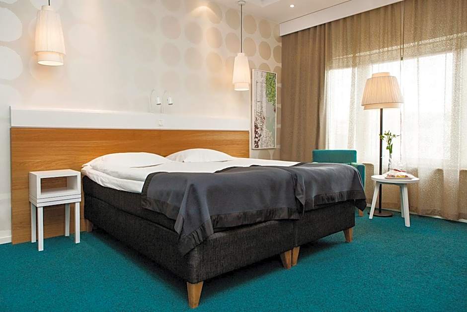 Elite Hotel Marina Plaza