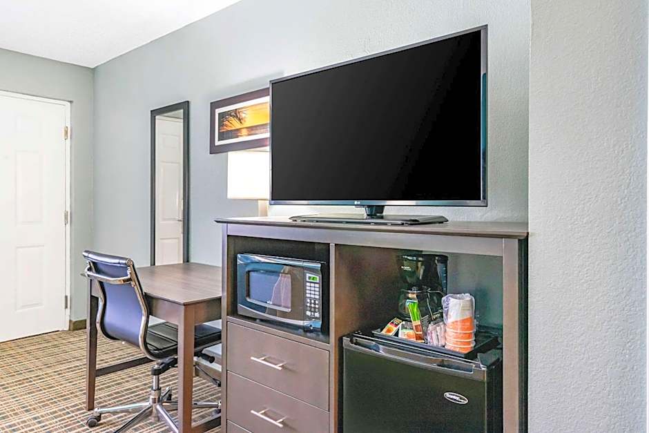 Comfort Inn Sun City Center-Tampa South