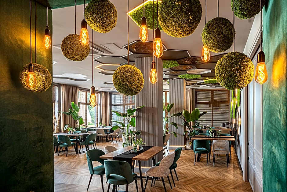 Hotel Cztery Pory Roku