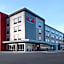 avid hotel Oak Creek By IHG