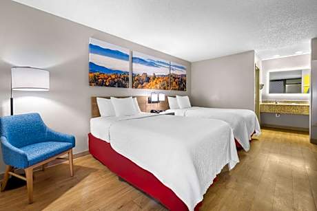 Double Room with Two Double Beds - Smoking