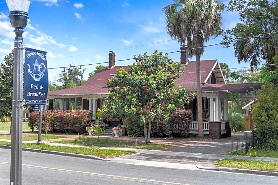 Sweetwater Branch Inn Bed And Breakfast