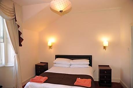 Double Room with Shared Bathroom