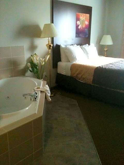 Super 8 by Wyndham Innisfail