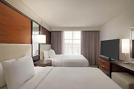 2 Room Suite-2 Queens Beds-nonsmoking