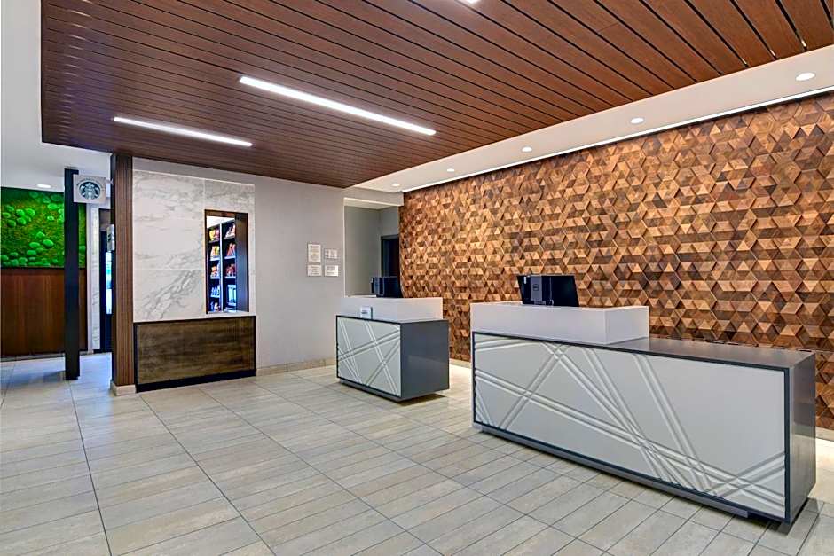 Courtyard by Marriott® Manhattan Aggieville
