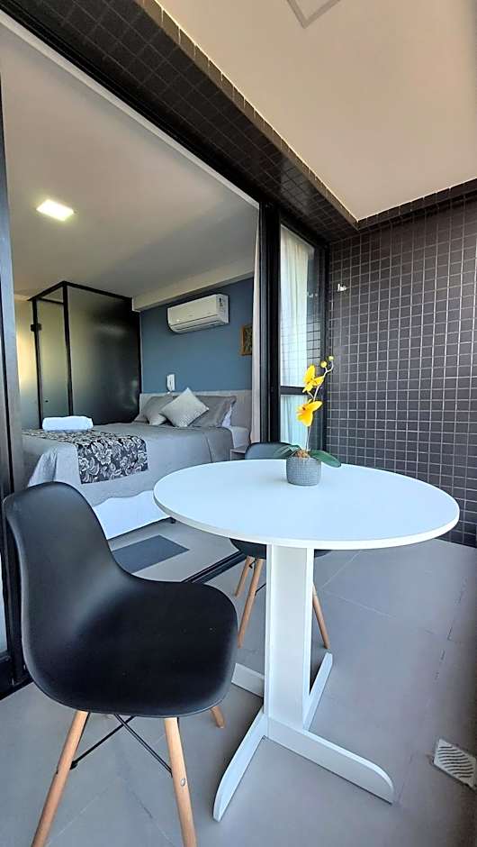 Studio with Balcony and Sea View