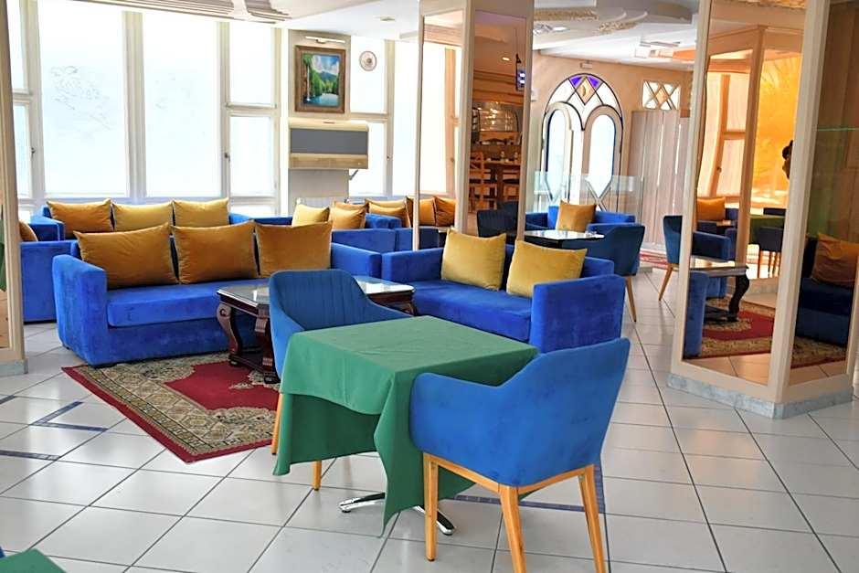 Hotel Annakhil