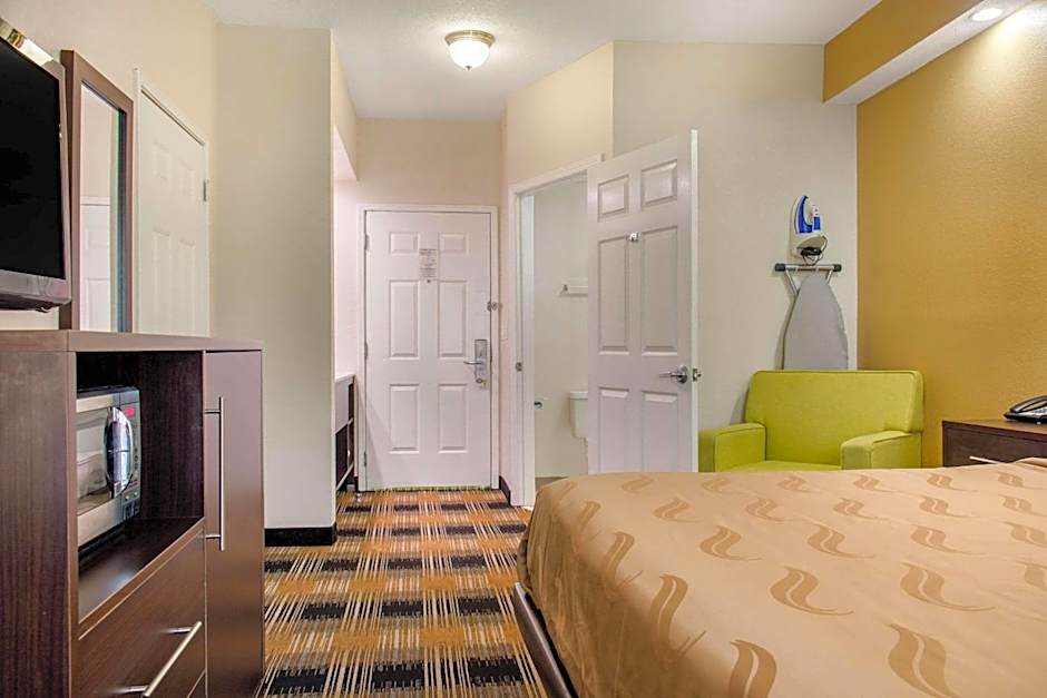 Quality Inn Pooler