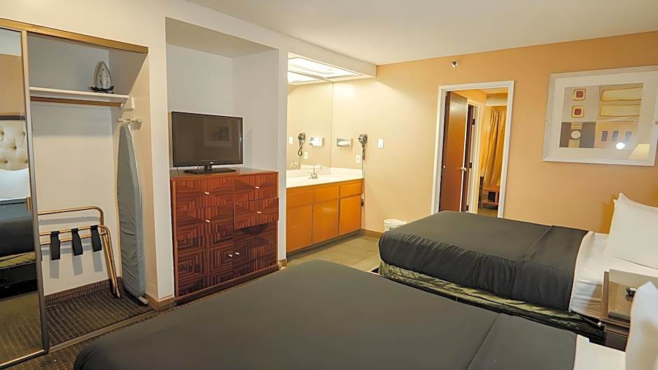 G T Hotels Inn & Suites Extended Suites