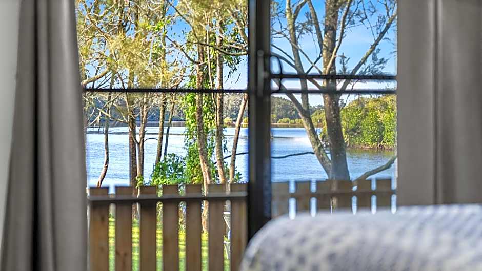 Photo 1 of 16 of Deluxe Lodge, Riverfront