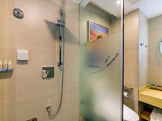 Lavande Hotel Shenyang Railway Station Zhongshan Plaza