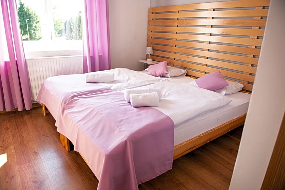 Dom Gościnny Pod Akacjami