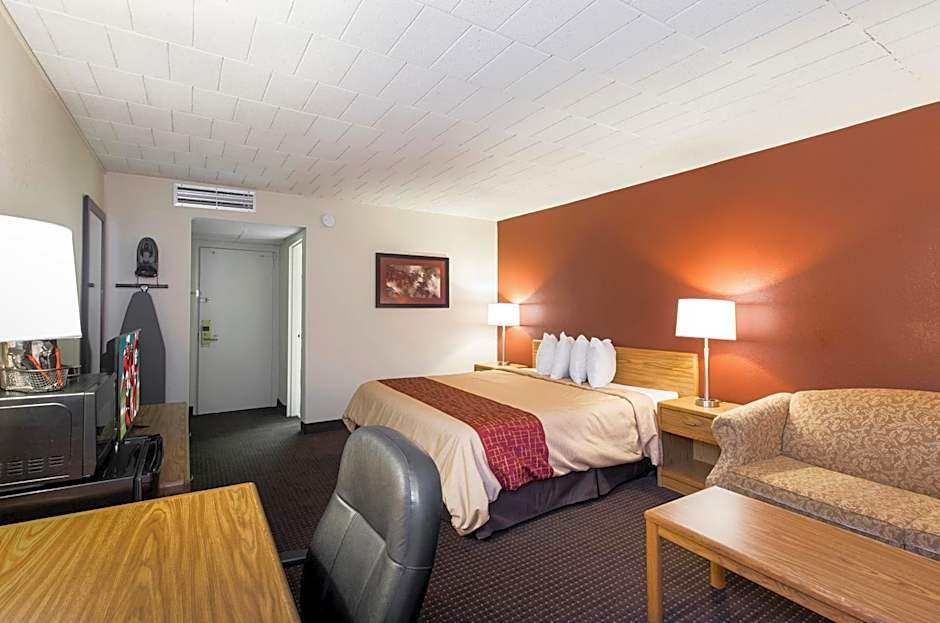 Days Inn by Wyndham Williamsport