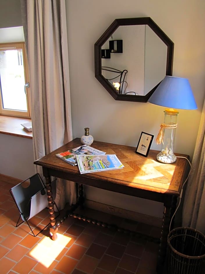 Ludothèque chambres et table d'hôtes de La Becterie