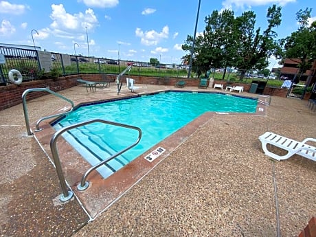 Motel 6 Oklahoma City OK Fairgrounds West