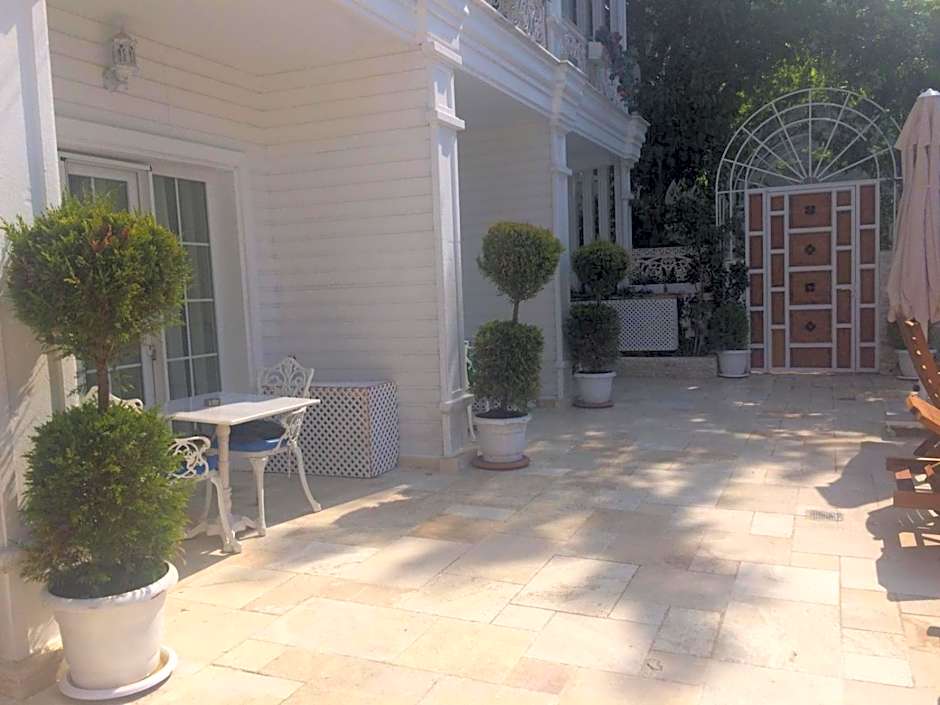 Buyukada Cankaya Hotel