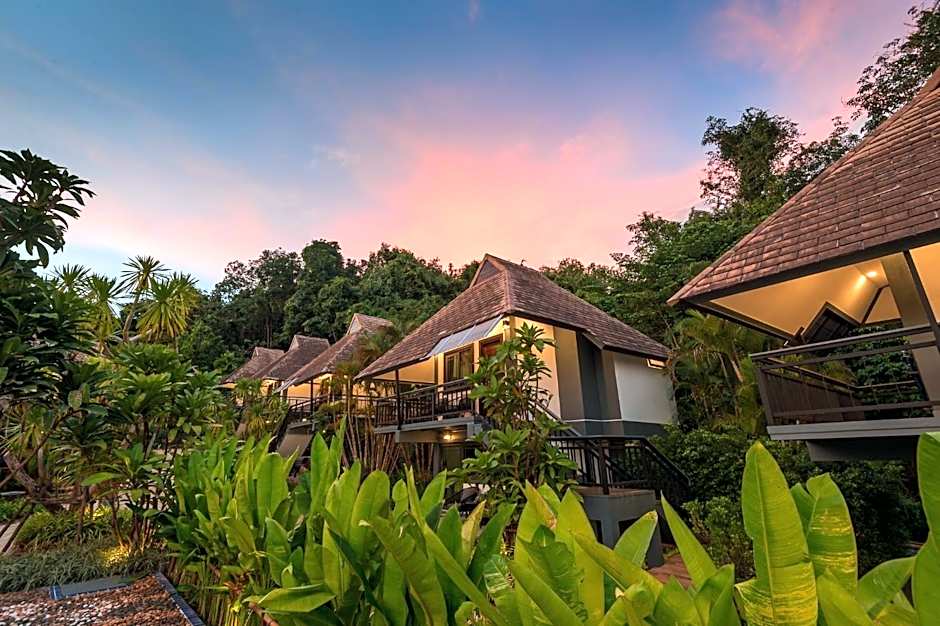 Loy Chalet
