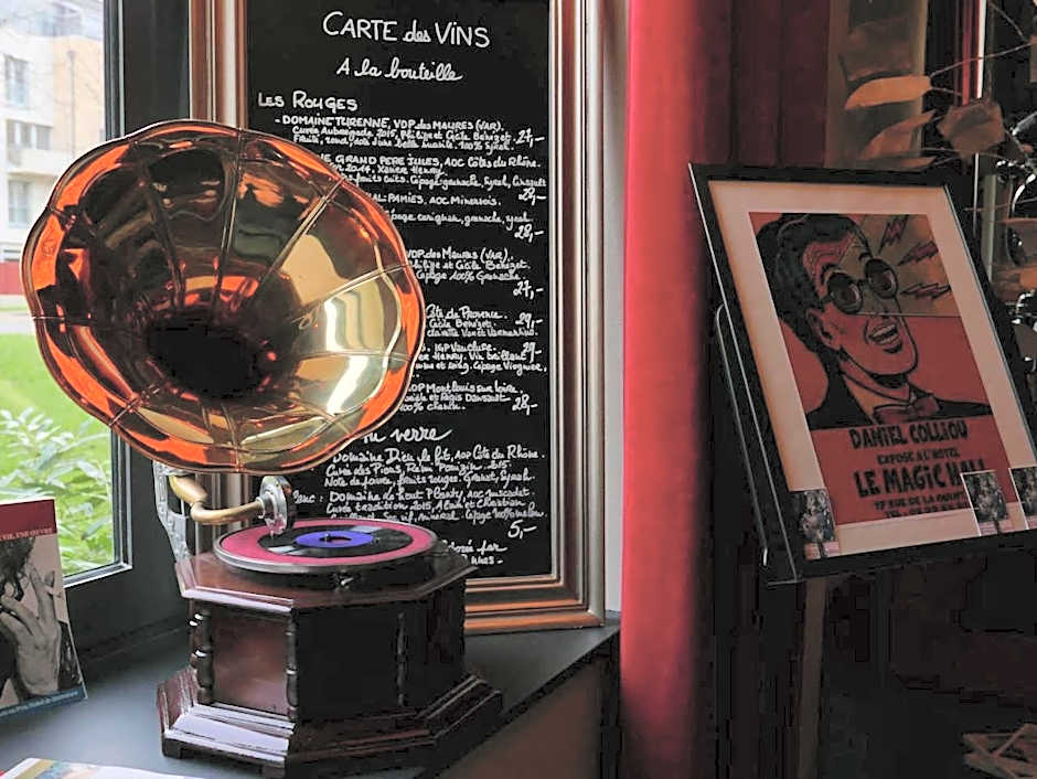 Le Magic Hall