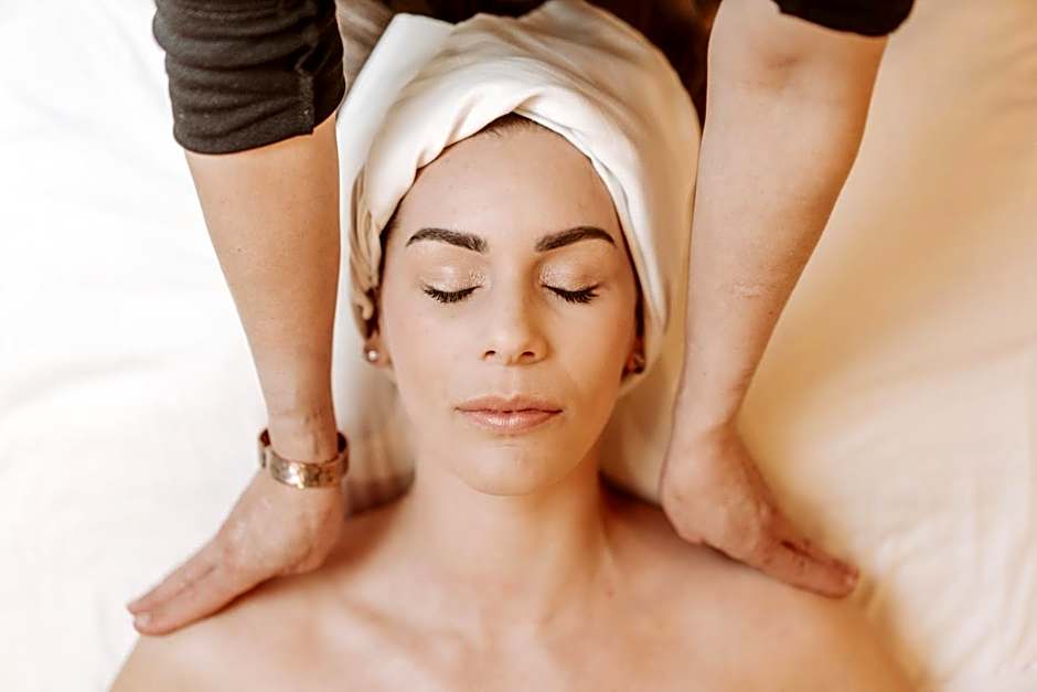 Prince Of Wales Hotel