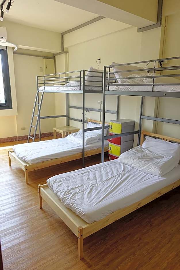 Chiayi Petite Hostel