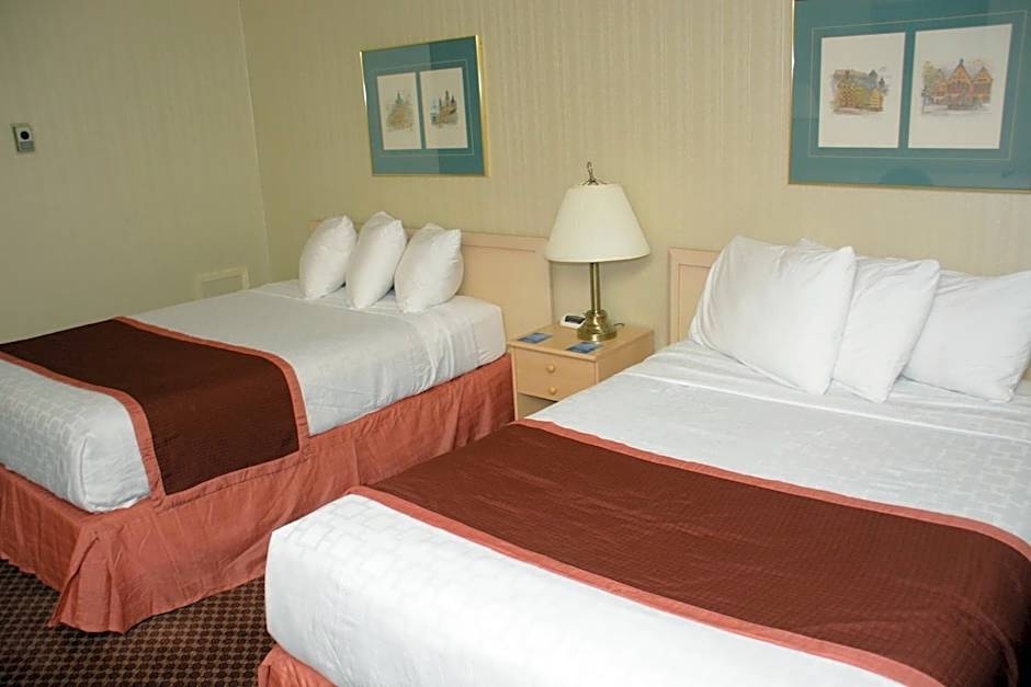 Travelodge by Wyndham Lethbridge