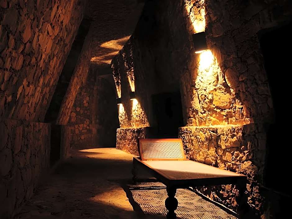 Boulder Garden Hotel