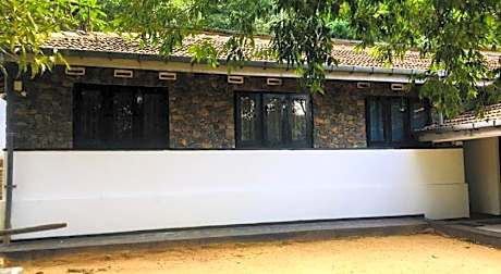 Bracedale Estate Hotel