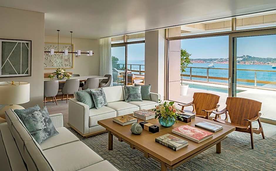 Four Seasons Astir Palace Hotel Athens