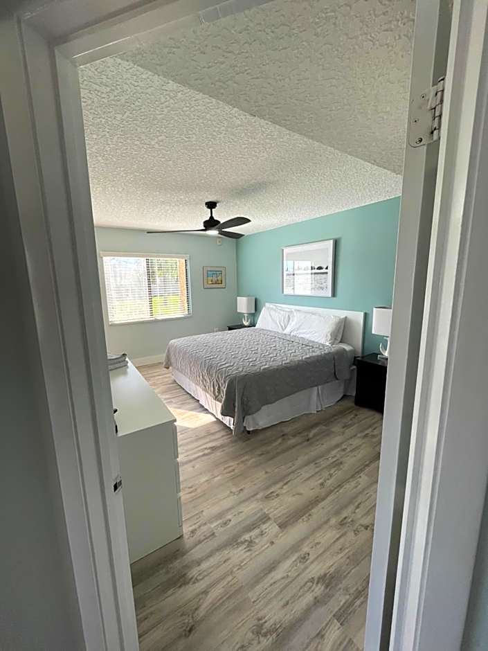 Ocean Village Club B-17