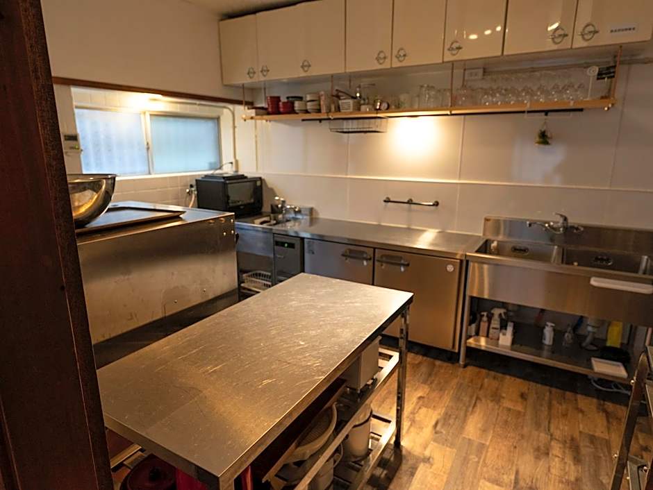 HOSTEL KURIYA OSAKA